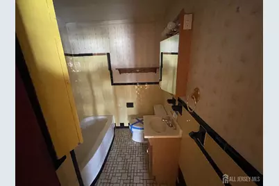 226 Wellington Place, Edison, NJ 08817 - Photo 16