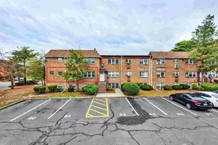 14 College Dr, Edison, NJ 08817 - Photo 1