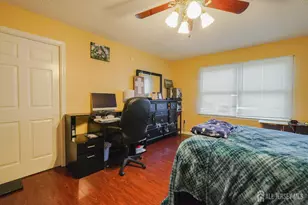 675 Yarborough Way, Monroe Township, NJ 08831 - Photo 38