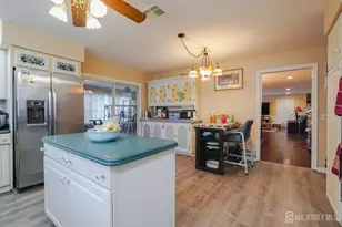 675 Yarborough Way, Monroe Township, NJ 08831 - Photo 20