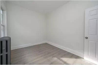 377 Delavan Street, New Brunswick, NJ 08901 - Photo 16