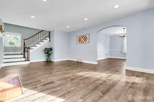 303 Ashland Rd, Middlesex, NJ 08846 - Photo 4