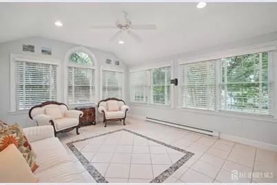 12 Edgewood Road, Edison, NJ 08820 - Photo 22