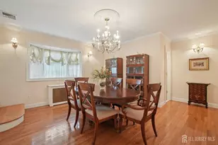 12 Edgewood Rd, Edison, NJ 08820 - Photo 12