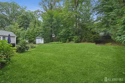 12 Edgewood Road, Edison, NJ 08820 - Photo 50