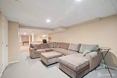 12 Edgewood Road, Edison, NJ 08820 - Photo 42