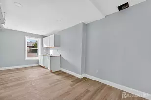 11 N Willow St, Trenton, NJ 08608 - Photo 16