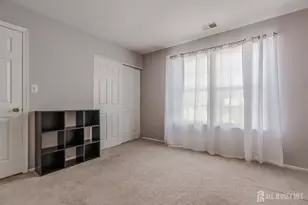 33 Vandeventer Ct, Sayreville, NJ 08872 - Photo 16