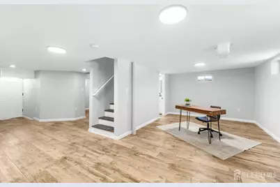 720 Bordentown Avenue, South Amboy, NJ 07889 - Photo 18