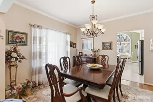 8 Westminster Dr, Monroe Township, NJ 08831 - Photo 12