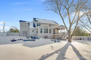 264 Cranbury Half Acre Rd, Monroe Township, NJ 08831 - Photo 2