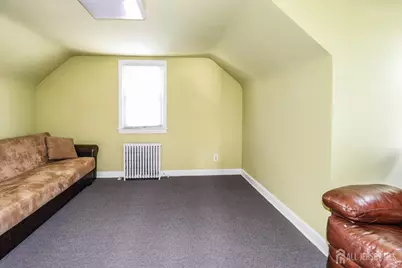 279 Amboy Avenue, Woodbridge Township, NJ 07095 - Photo 20