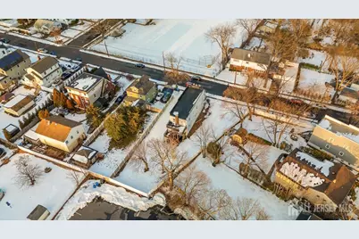 111 Center Street, Metuchen, NJ 08840 - Photo 44