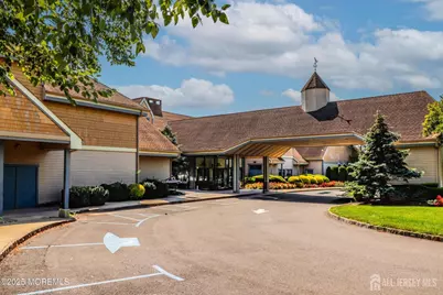 8 Benjamin Franklin Drive, Monroe Township, NJ 08831 - Photo 30