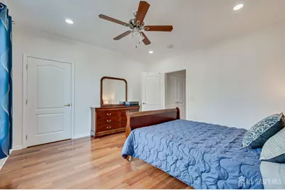 2822 Edward Stec Boulevard, Edison, NJ 08837 - Photo 22