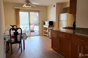 182 Evergreen Rd, Edison, NJ 08837 - Photo 8