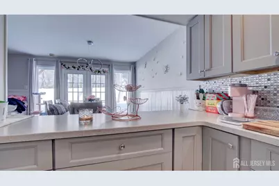 274 274 Bath Ave  8 Avenue, Long Branch, NJ 07740 - Photo 4