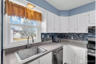 289 Stelton Road, Piscataway Township, NJ 08854 - Photo 24