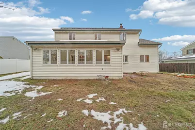 32 Waverly Dr, West Drive, Middlesex, NJ 08817 - Photo 4