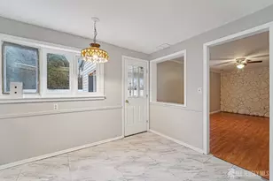 32 Waverly Dr West Dr, Middlesex, NJ 08817 - Photo 18