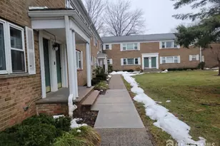 26 Judson St, Edison, NJ 08837 - Photo 2