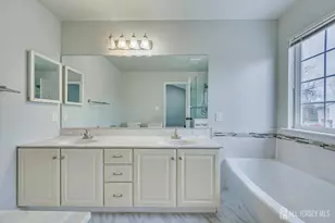 51 Cherrywood Dr, Piscataway Township, NJ 08854 - Photo 20