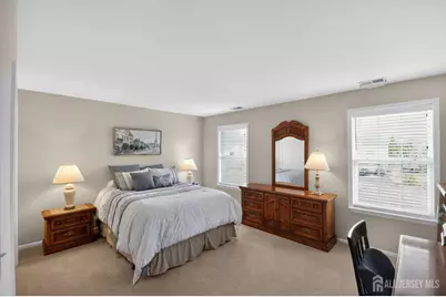 33 Samantha Circle, Old Bridge Township, NJ 07747 - Photo 18