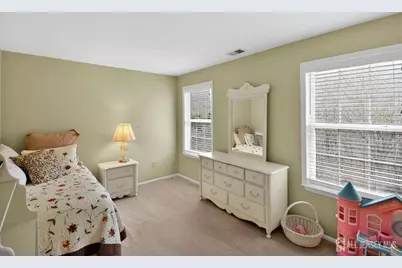 33 Samantha Circle, Old Bridge Township, NJ 07747 - Photo 20