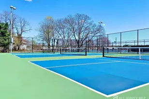 136 Wycoff Way W, East Brunswick Township, NJ 08816 - Photo 28