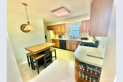 8 Ingram Drive #D, Monroe Township, NJ 08831 - Photo 8