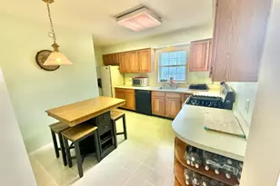 8 Ingram Dr, Monroe Township, NJ 08831 - Photo 8