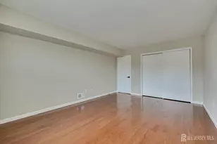 305 Sharon Garden Ct, Woodbridge Township, NJ 07095 - Photo 14
