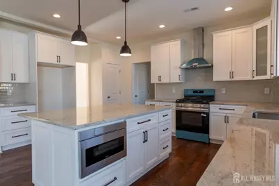 38 Ave I, Monroe Township, NJ 08831 - Photo 8