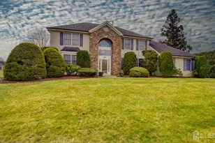 57 Polo Club Dr, Freehold Township, NJ 07728 - Photo 2