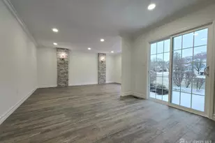 28 Rothwell Dr, Monroe Township, NJ 08831 - Photo 10