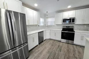 28 Rothwell Dr, Monroe Township, NJ 08831 - Photo 6