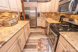 68 Sand Hill Rd, Jamesburg, NJ 08831 - Photo 12