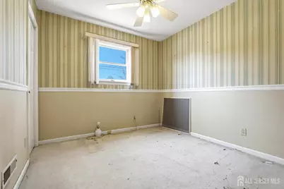 131 Walnut Avenue, Clark Township, NJ 07066 - Photo 36