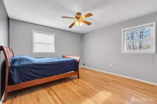 8 Queens Pl, Old Bridge Township, NJ 08857 - Photo 44