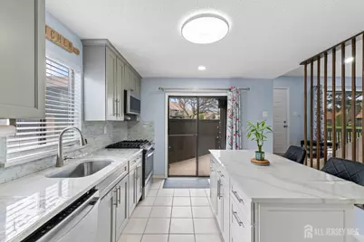 96 Westgate Drive, Edison, NJ 08820 - Photo 18