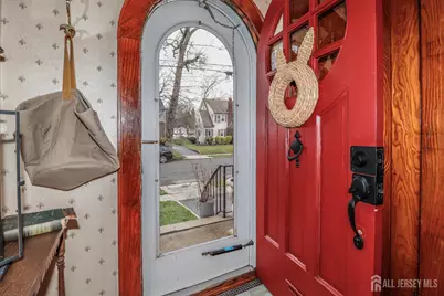 544 W Meadow Avenue W, Rahway, NJ 07065 - Photo 4