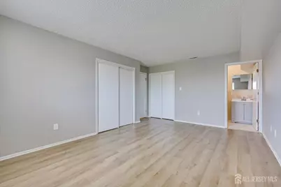 1607 Edison Glen Terrace, Edison, NJ 08837 - Photo 12