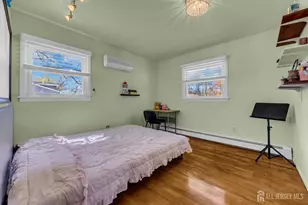 33 Mary Ellen Dr, Edison, NJ 08820 - Photo 16