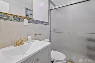 22 Lake Ave, East Brunswick Township, NJ 08816 - Photo 8