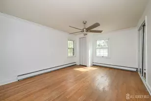 212 Echo Ave, Edison, NJ 08837 - Photo 20