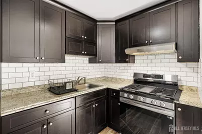 128 Cricket Lane, Woodbridge Township, NJ 07095 - Photo 12