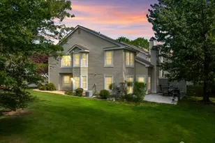 112 Lloyd Ct, East Brunswick Township, NJ 08816 - Photo 26