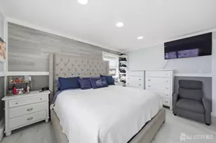 [Address not provided], Woodbridge Township, NJ 07095 - Photo 20