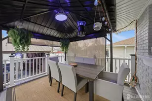 [Address not provided], Woodbridge Township, NJ 07095 - Photo 28