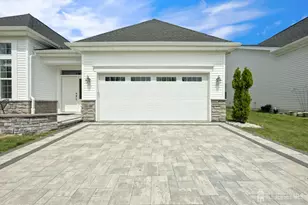 26 Davinci Dr, South Brunswick Township, NJ 08852 - Photo 4
